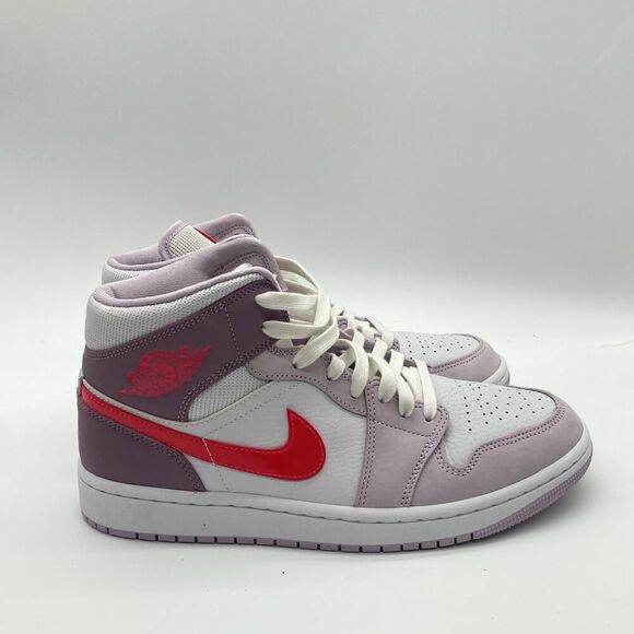 Womens Size 10.5 Nike Air Jordan 1 Mid White Basketball Shoe Sneaker DR0174-500 - Picture 1 of 11